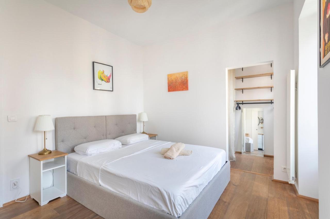 Calme, Soleil, Plage - Catalans Apartment Марсилия Екстериор снимка